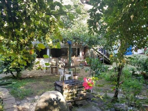 Кобулети: Sesili's Guest House