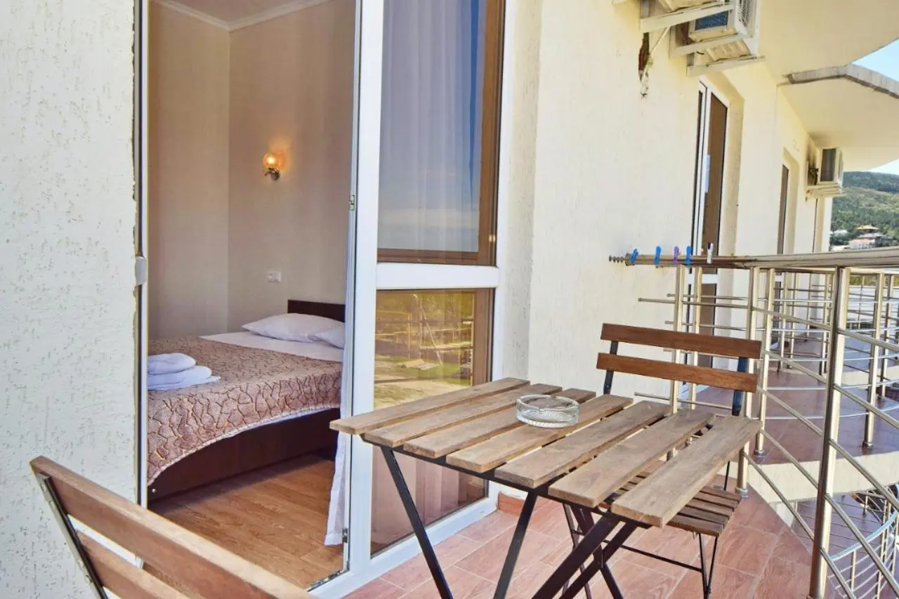 Кабардинка: Elektra Guest House