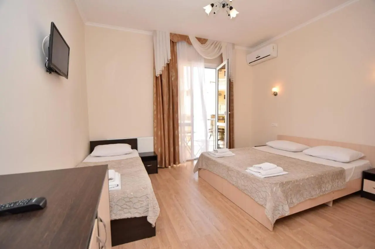 Кабардинка: Elektra Guest House