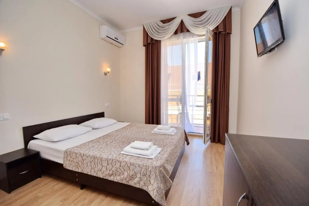 Кабардинка: Elektra Guest House
