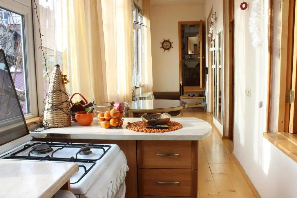 Тбилиси: Stylish home in Old City