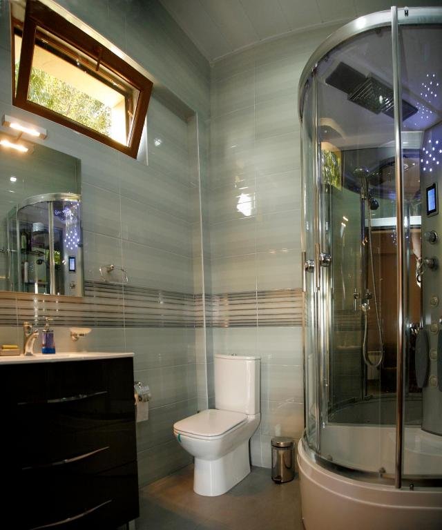 Тбилиси: Luxury Villa Nieli