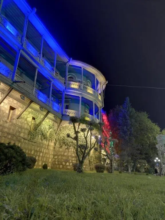 Тбилиси: Historical Tbilisi Flat