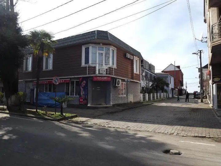 Кобулети: nia house