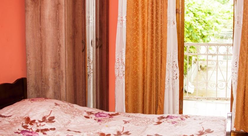Кобулети: Homestay Home