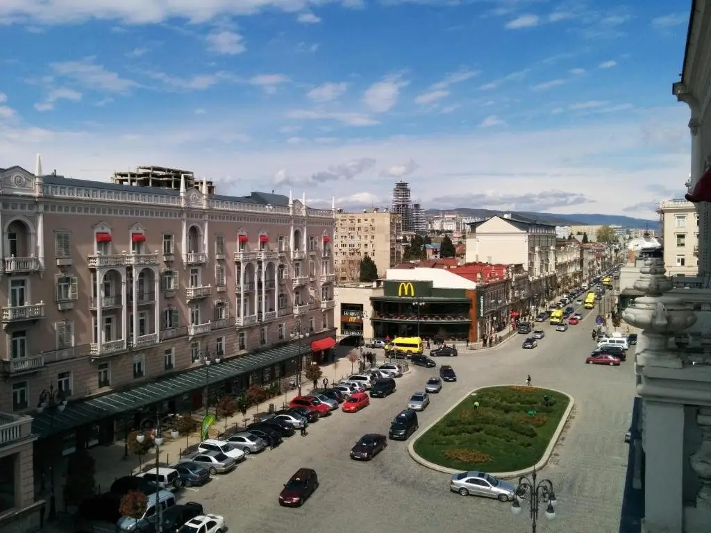 Тбилиси: Apartment Silk Road