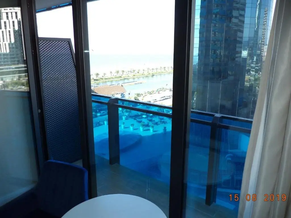 Батуми: Hotel orbi city sea view