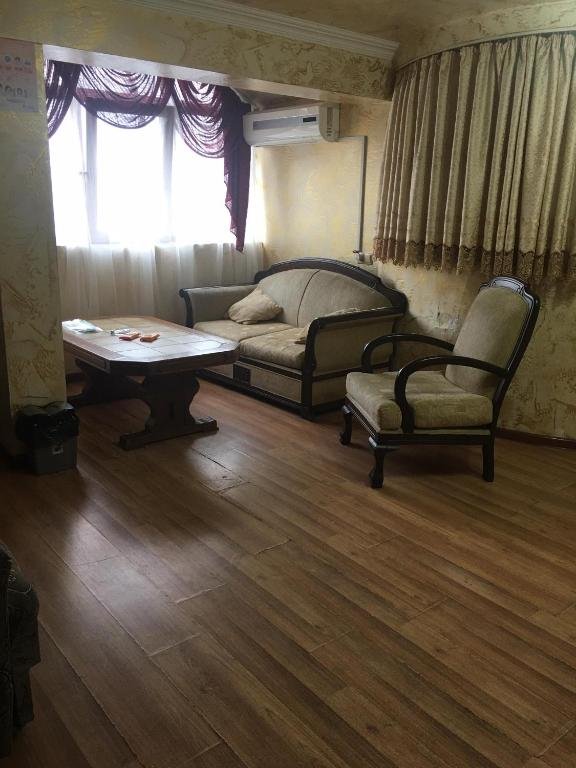 Батуми: Hotel Subtropik