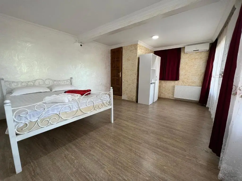 Батуми: elite palace plus hotel