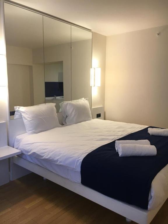 Батуми: Orbi Twin Tower Hotel room