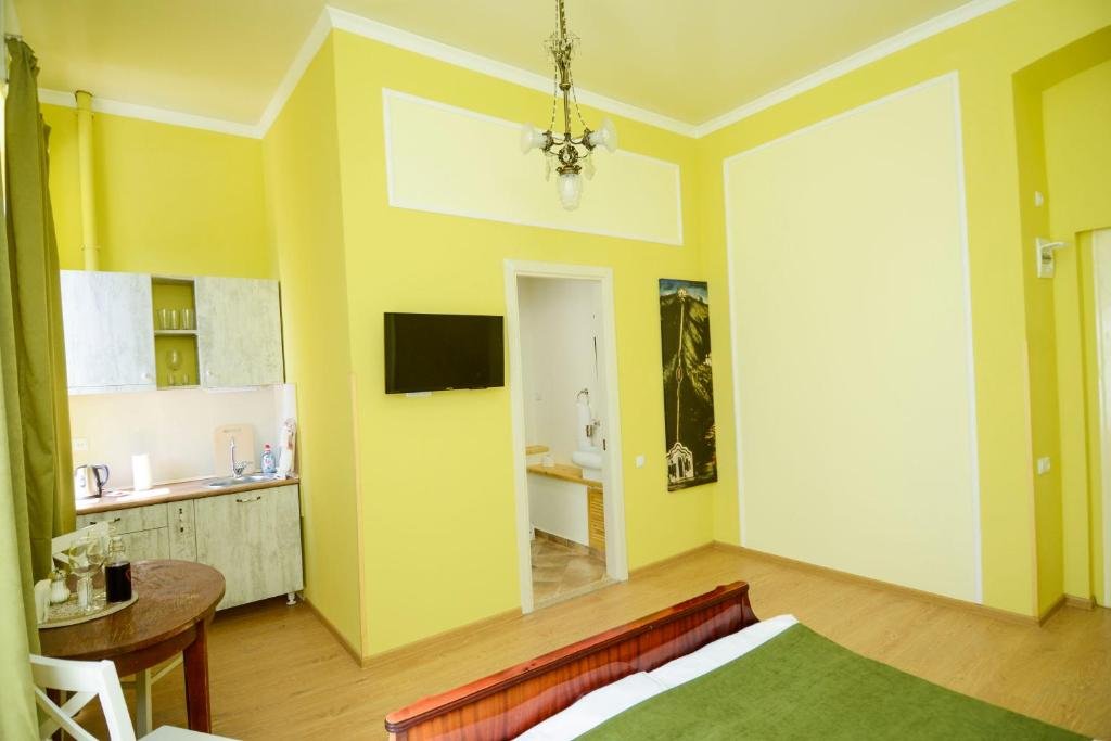 Тбилиси: Iveria Aparthotel