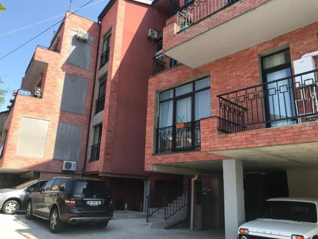 Тбилиси: Luxury One Bedroom Apartment