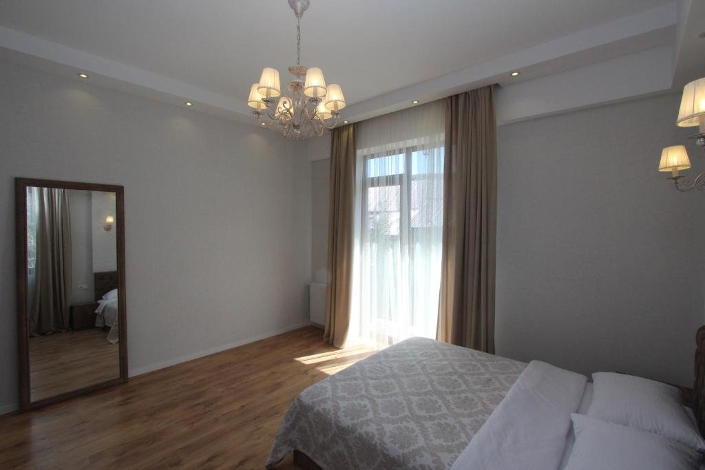 Тбилиси: New apartment in Old Tbilisi