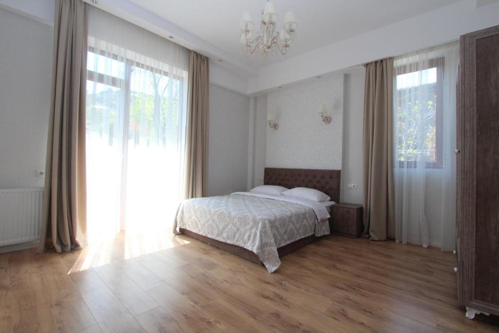 Тбилиси: New apartment in Old Tbilisi
