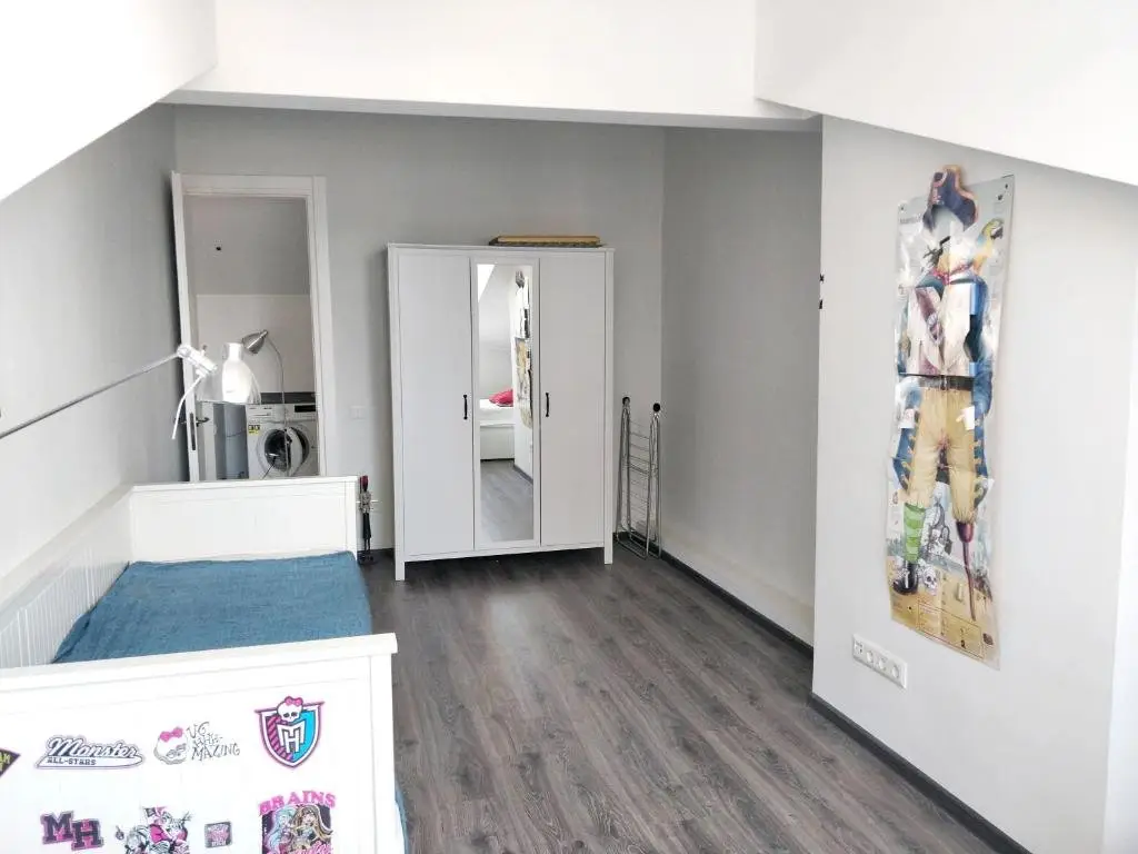 Тбилиси: Charming top floor apartment near Vake Park