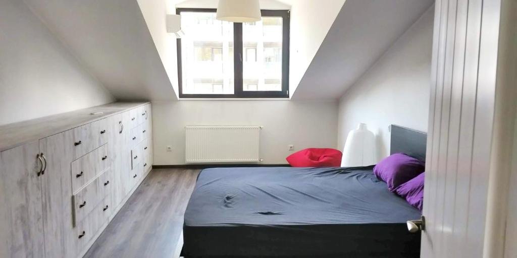 Тбилиси: Charming top floor apartment near Vake Park