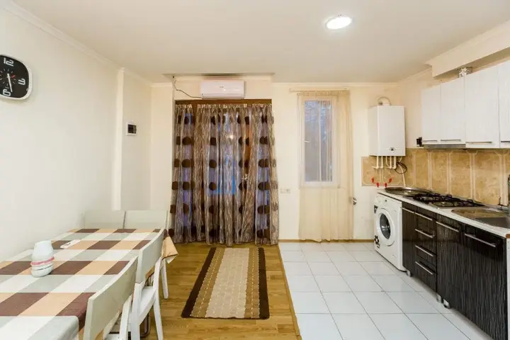 Тбилиси: Hirmas Apartment