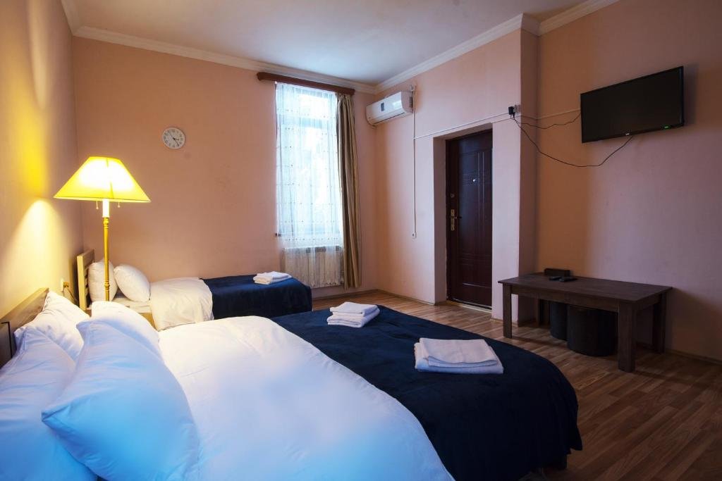 Тбилиси: Ikaro Hotel