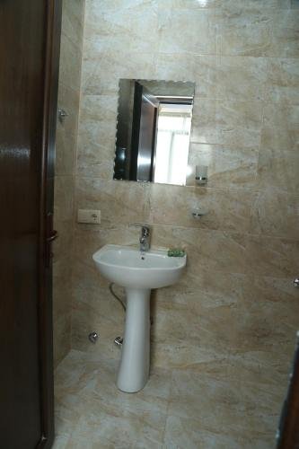 Батуми: Nearby Gonio Hotel "Arma"