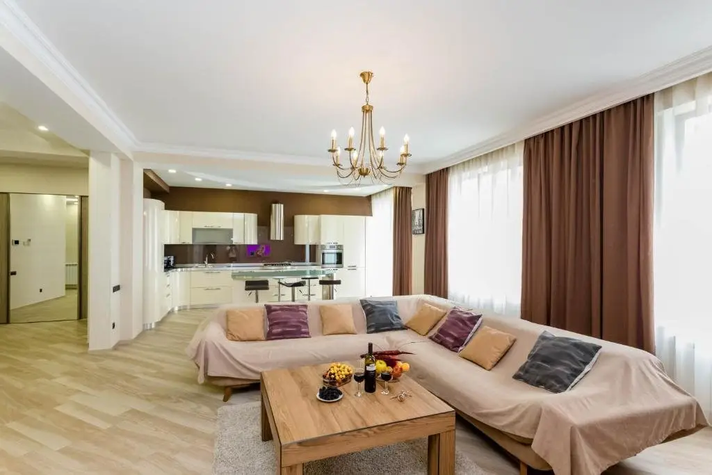 Тбилиси: Luxury City Center Apartment