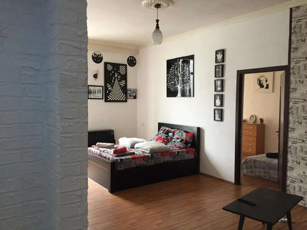 Тбилиси: Plekxanova cozy loft apartments