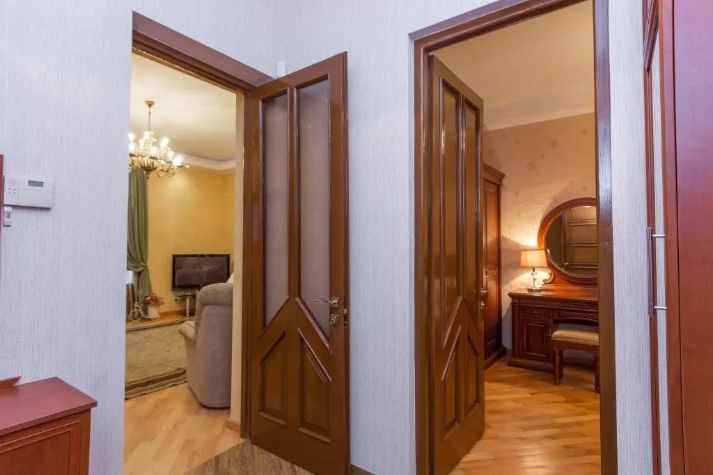 Тбилиси: Gallery Apartment on Freedom Square