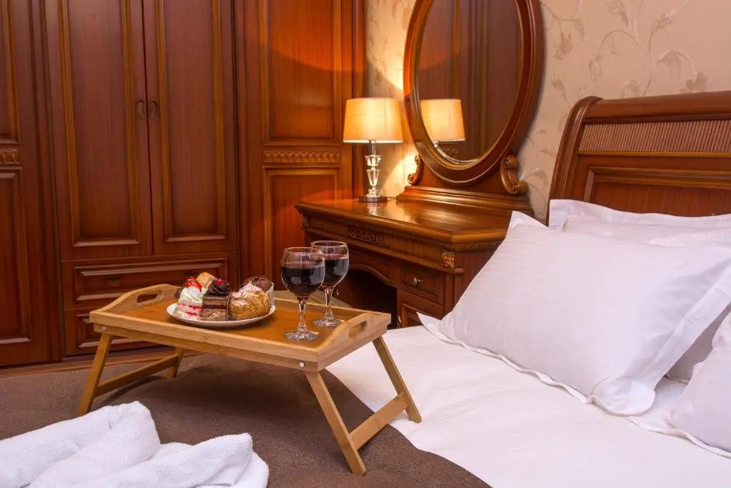 Тбилиси: Gallery Apartment on Freedom Square