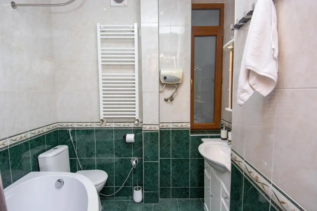 Тбилиси: Gallery Apartment on Freedom Square