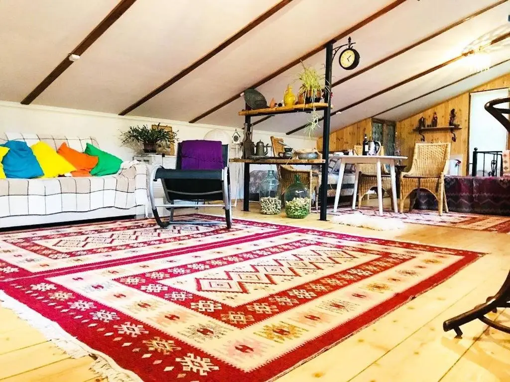 Тбилиси: Tania's Home