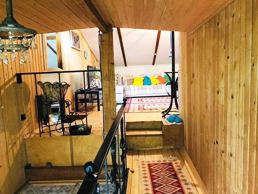 Тбилиси: Tania's Home