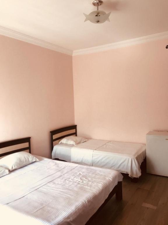Батуми: Henry Apartment