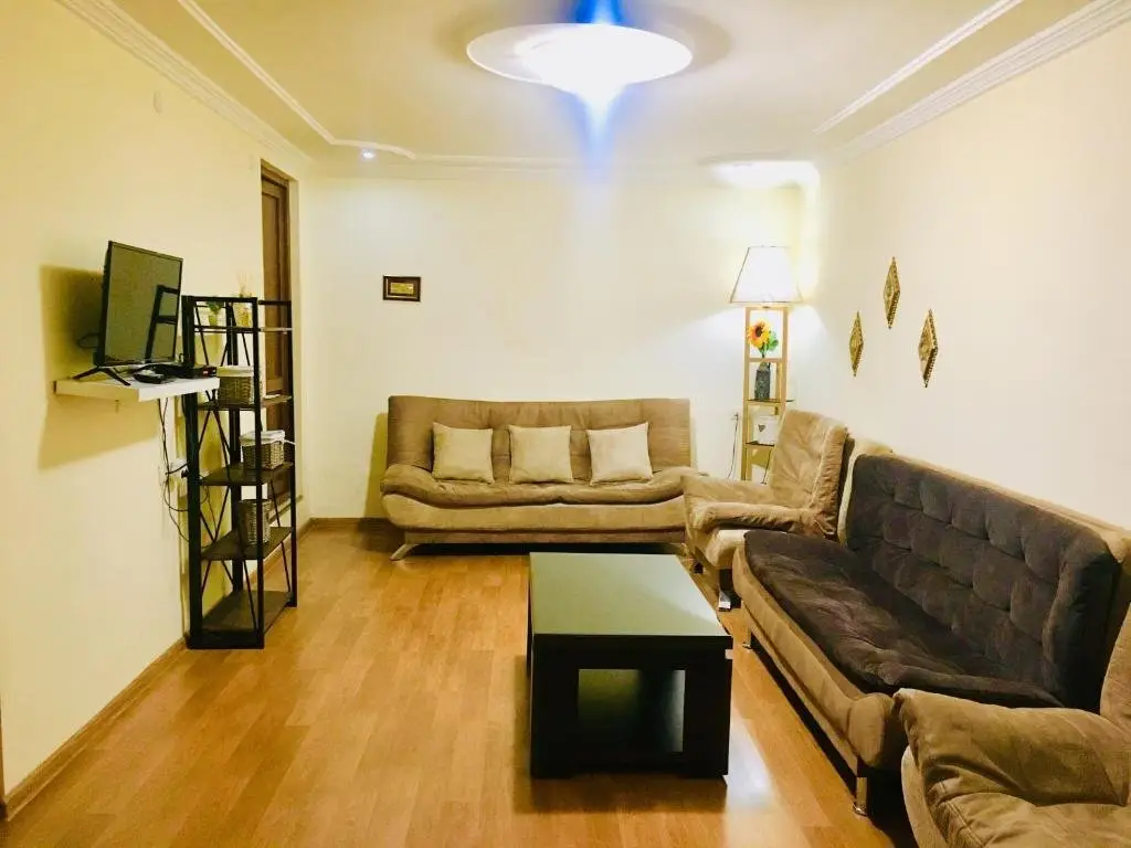 Тбилиси: Freedom Squire Apartment
