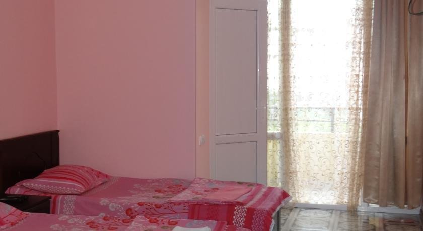 Батуми: Гостевой Дом Нини