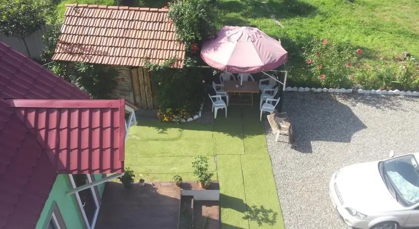 Батуми: Marinas Guest House