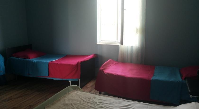 Батуми: Marinas Guest House