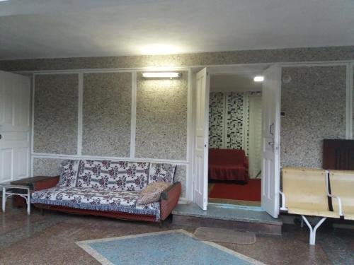 Батуми: Gulnara Guest House
