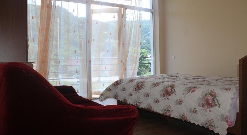 Батуми: Guest house Toma