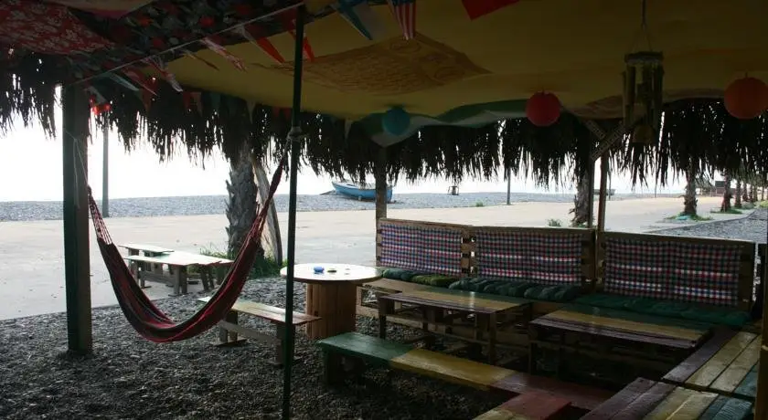 Батуми: Reggae Hostel Gonio