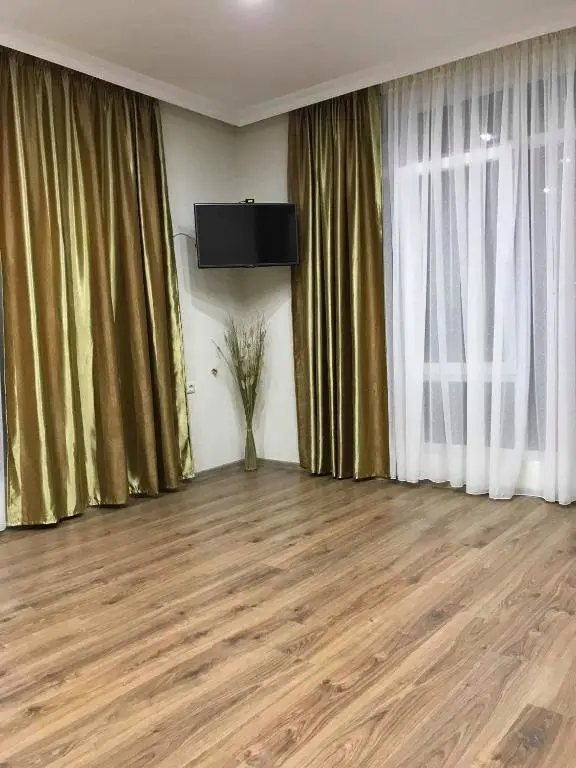 Кобулети: Nari