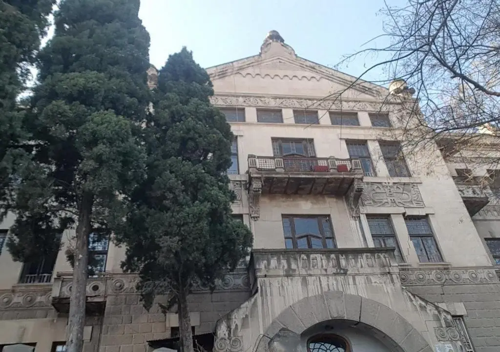 Тбилиси: Fort Hotel