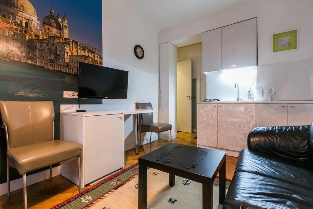 Тбилиси: Comfy Aparthotel