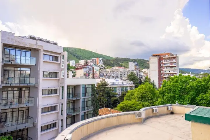 Тбилиси: Round Garden Apartments