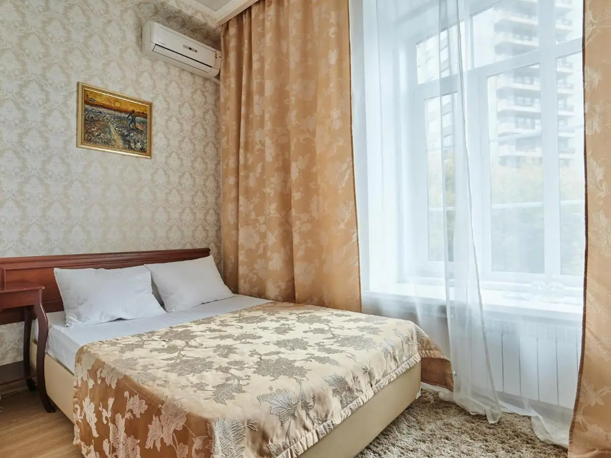 Москва: Отель Бонжур на Казакова