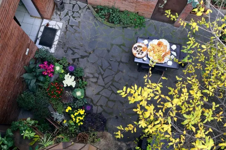 Тбилиси: Pomegranade Tree Hotel