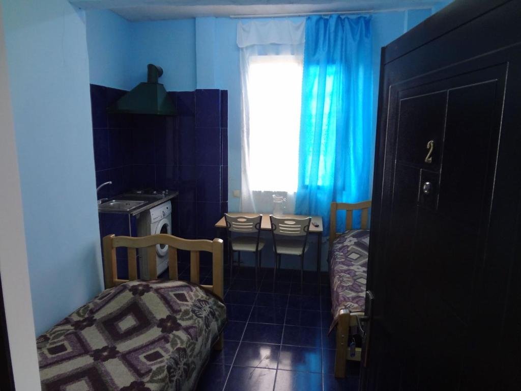 Букнари: Hostel