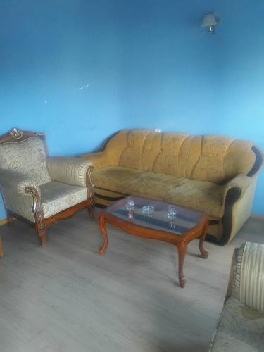 Зугдиди: Hotel ZUGDIDI