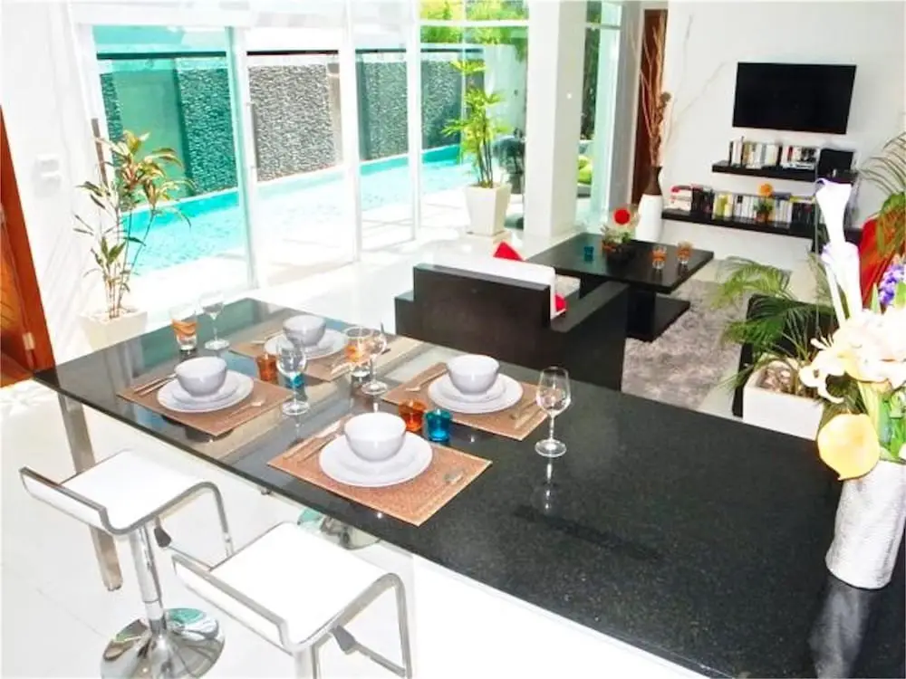 Кату: Skylight Villas