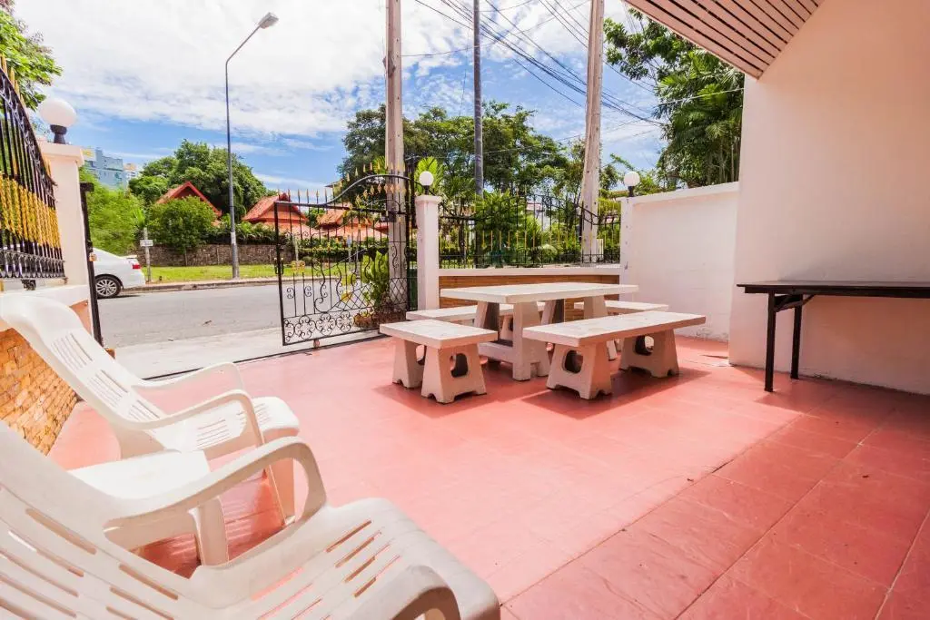 Паттайя: Pratumnak Town Villa By Pattaya Sunny
