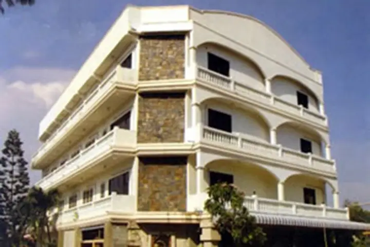 Паттайя: Baliya Place