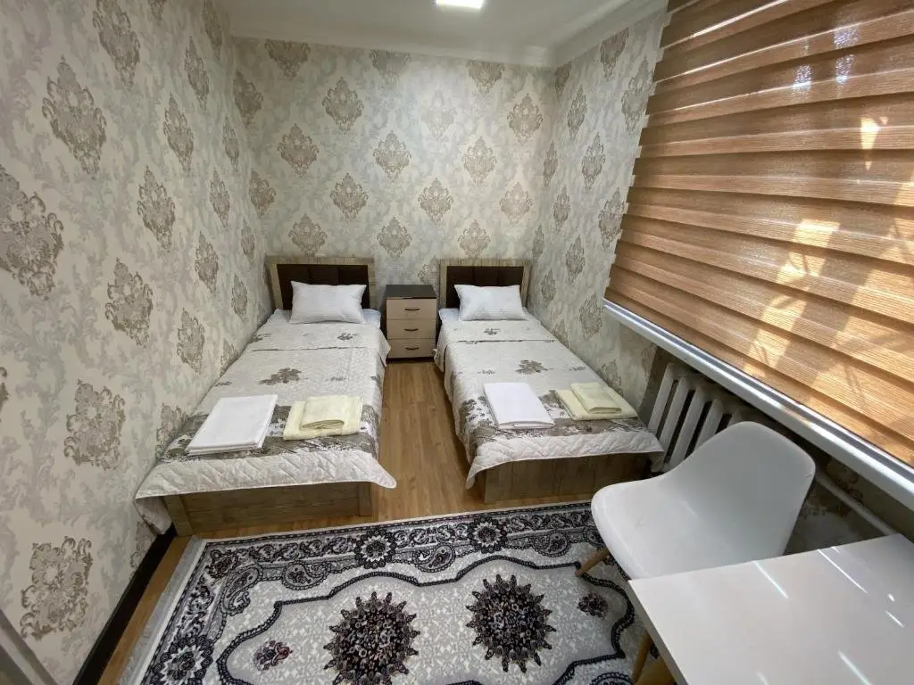 Ташкент: Hostel Na Bobura